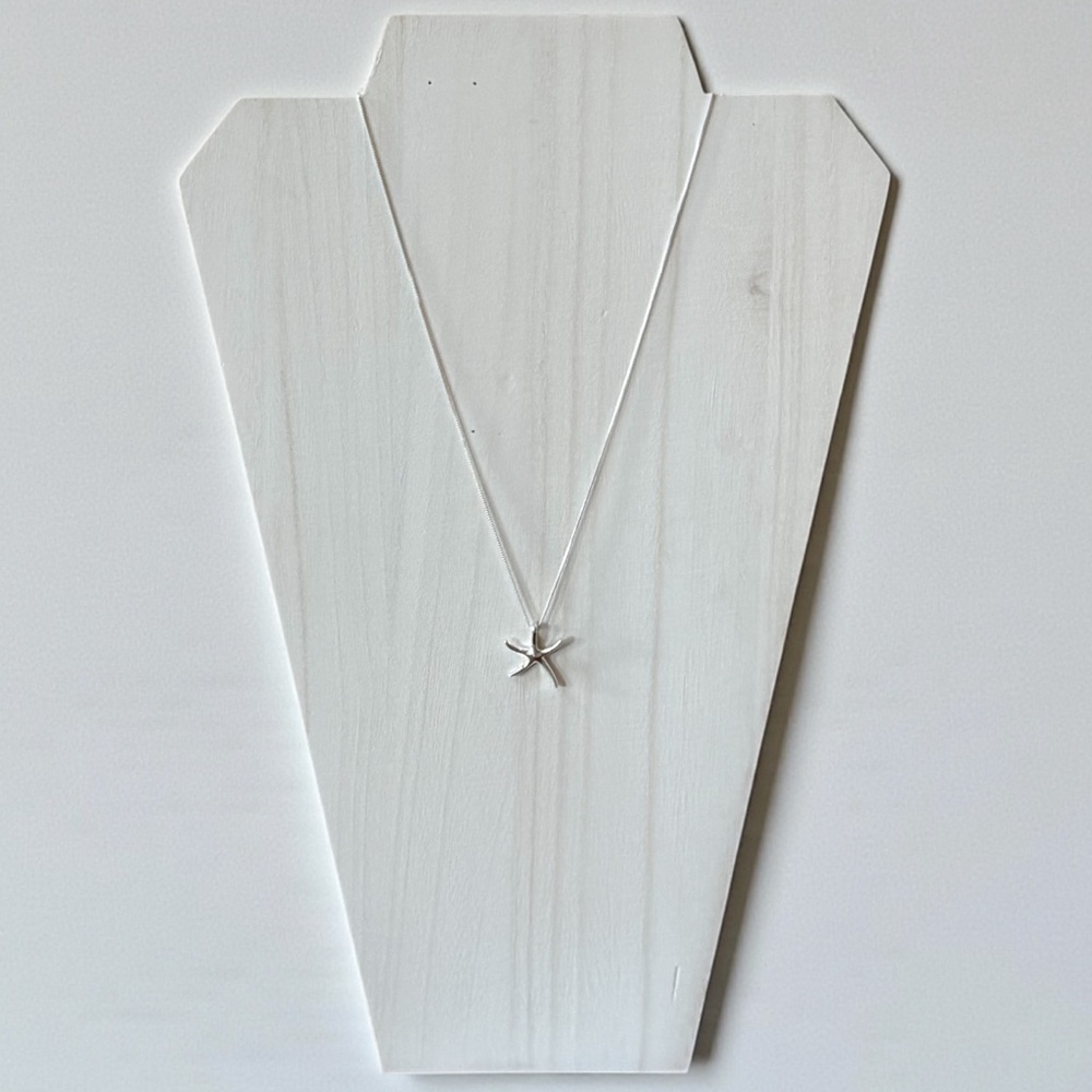 NWT 925 Sterling Silver Starfish Necklace! Hypoallergenic! NEW! - Picture 3 of 6